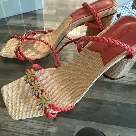 Red Braided Sandals with Daisy Accents