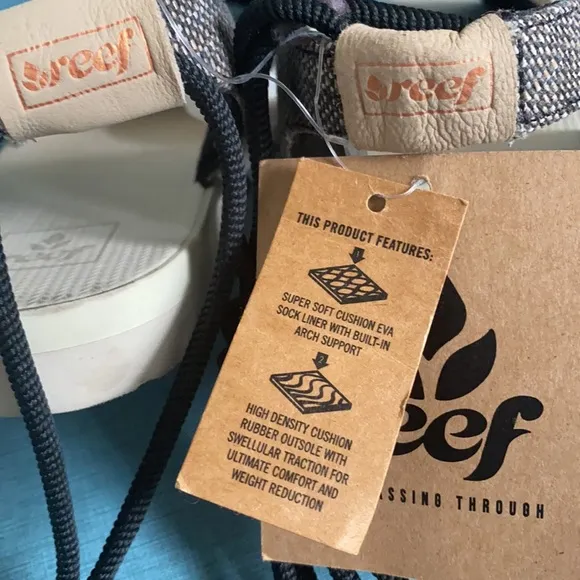 REEF SANDALS Comfort Casual Vacation Sz 9 New