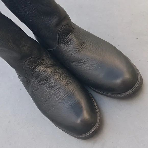 Regence Comfort (Canada) Ladies Black Genuine Leather Boots w/Rubber Sole