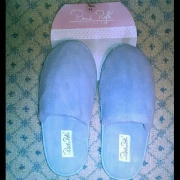 Rene Rofe soft house slippers size small 5/ 6