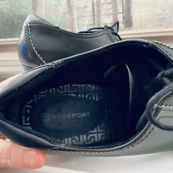 Rockport Black Lace-up Oxford Pumps women’s 8.5 M Leather Staked Heel office
