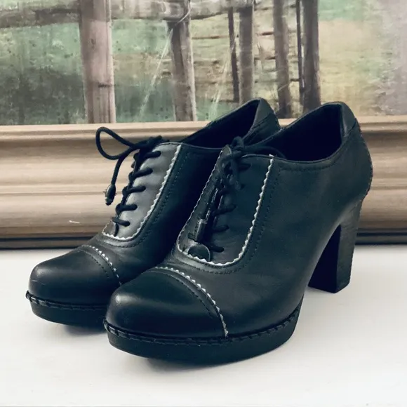 Rockport Black Lace-up Oxford Pumps women’s 8.5 M Leather Staked Heel office