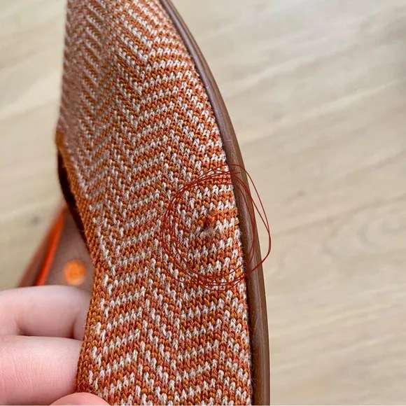 Rothy’s The Point in Merino Camel Herringbone size 9.5