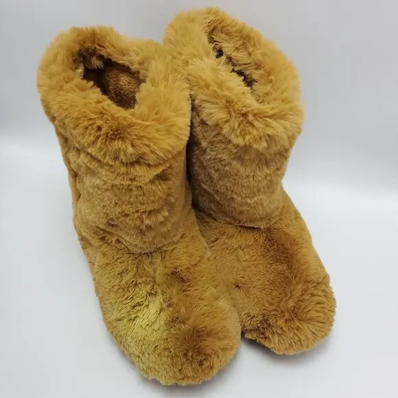 Rouge Helium Fluffy Fury All Fur Winter Cozy Warm Boots Size 9 Tan