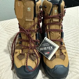 Salomon Brown and Black hiking Boots with GORE-TEX comtagrip size 11D