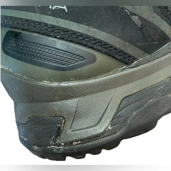 Salomon X Ultra 3 Mid GORE-TEX Hiking Boot