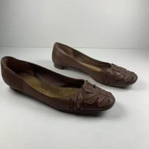 Salvatore‎ Ferragamo Ballet Flats Women 9 Brown Leather Leaf Applique Shoes