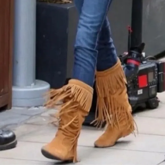 Sam Edelman Utah Brown Suede Fringe Moccasin Boots Mid-Calf Pull On Women’s 6.5