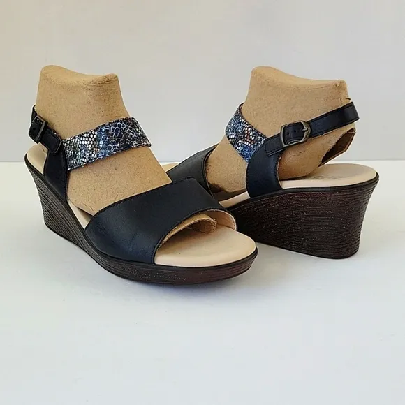 SAS Heather Quarter Strap Wedge Sandal Navy Size 8.5W