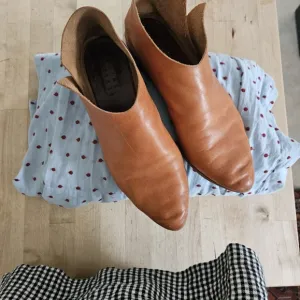 Sevilla Smith Terilyn Troncato Hand Lasted Leather Boots EU 39