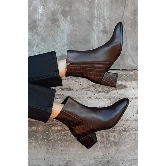 Seychelles Siesta Bootie Burgundy Womens Size 7