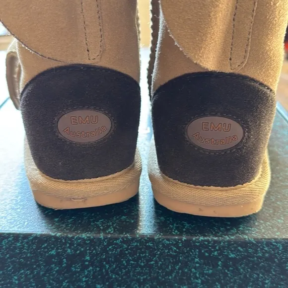 Size 13 EMU Australia Little Creatures Puppy wool boots with box