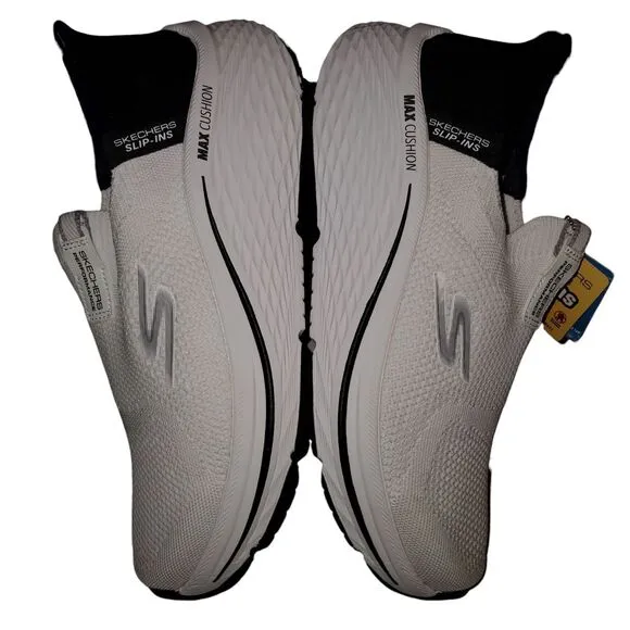 SKECHERS Z7439 Max Cushioning Elite 2.0 Eternal Hands Free Slip-Ins Size 7.5 M