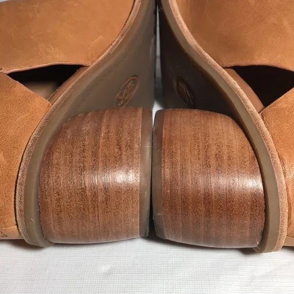 Sofft Carleigh Tan Soft Leather Bootie Shoes Block Heels Size 8