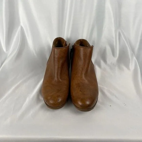 Soft Walk Faux Leather Ankle Boots - Women’s 8