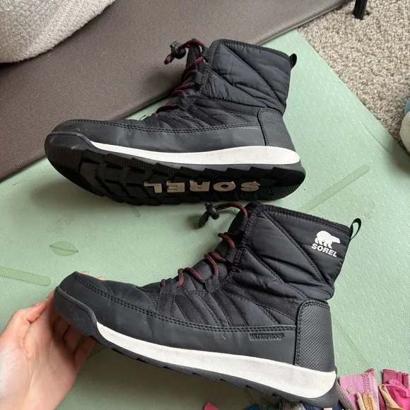Sorel Black Weatherproof Winter Boots