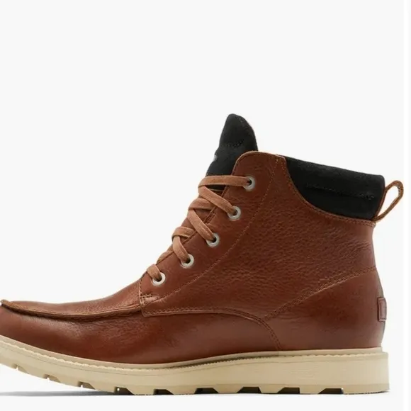 Sorel Brown Leather Boots with Moc-Toe Design
