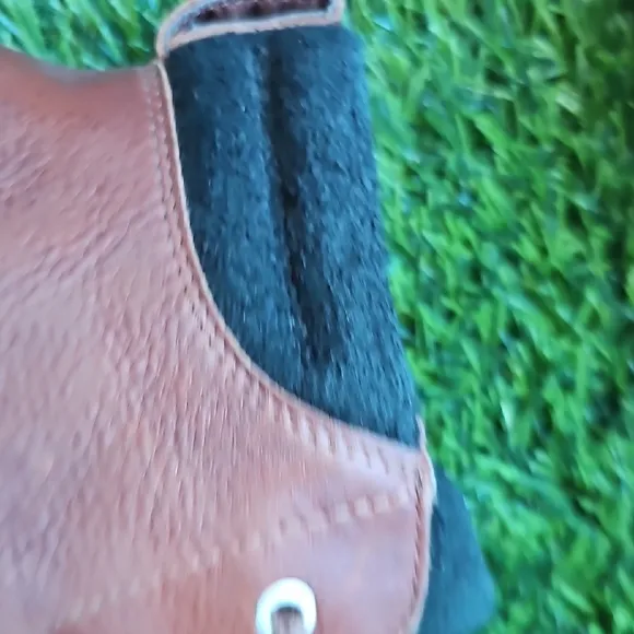 Sorel Brown Leather Boots with Moc-Toe Design