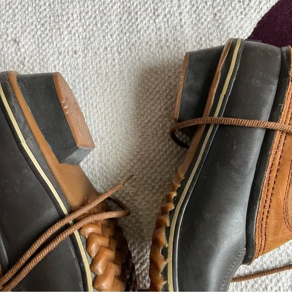 Sorel Brown Winter Fancy Lace II Fleece Lined Waterproof Boots Size 9