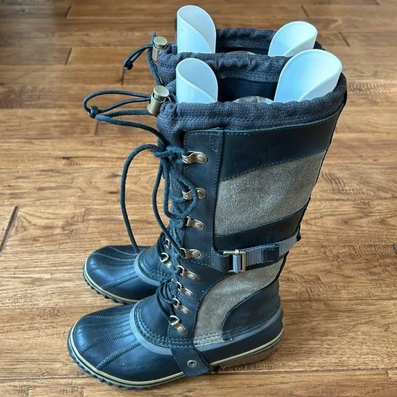 Sorel Conquest Carly Boots Waterproof Suede Leather Tall Lace Up Winter Size 6