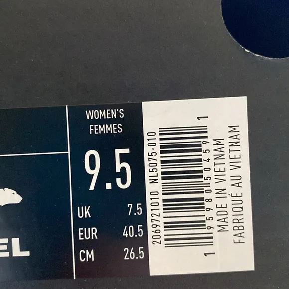 Sorel Ella III Slingback Black and White Sandals. Size 9.5. NWT.