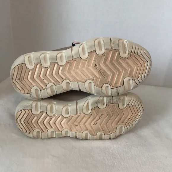 SOREL Girls Size 1 Beige Explorer Lace Suede Boots Casual Hiking Winter Girlhood