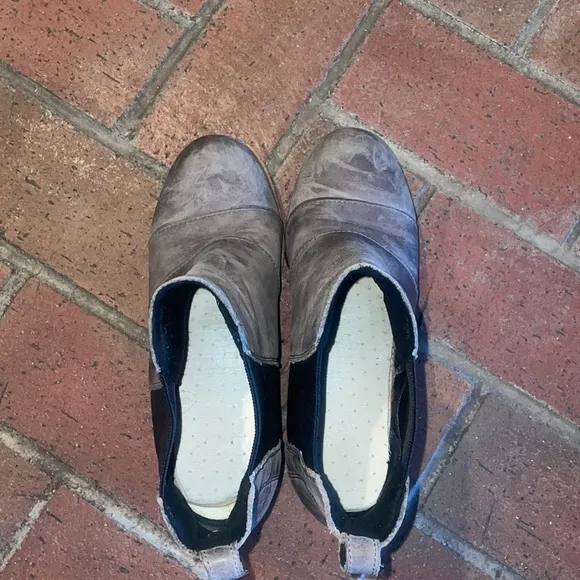 Sorel Gray Lea Ankle Wedge Boots 7.5