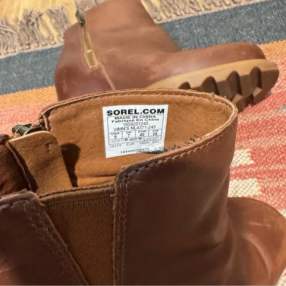 Sorel Joan of Arc Zip Booties Leather