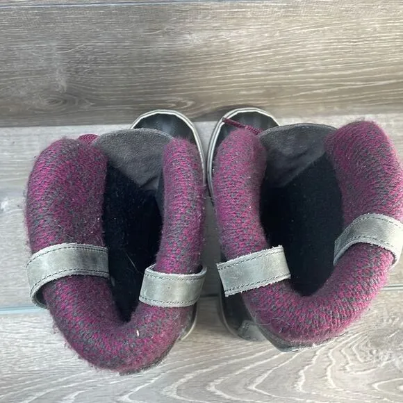 Sorel Joan of Arctic Knit II Warm Waterproof Women’s Sz 7 Gray Suede Snow Boots