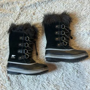 SOREL Kids' Joan of Arctic Insulated Waterproof Winter Boots size 2