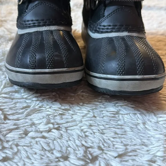 SOREL Kids' Joan of Arctic Insulated Waterproof Winter Boots size 2