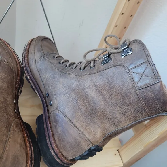 Sorel Mens Leather High Top Lace Up Boots 13
