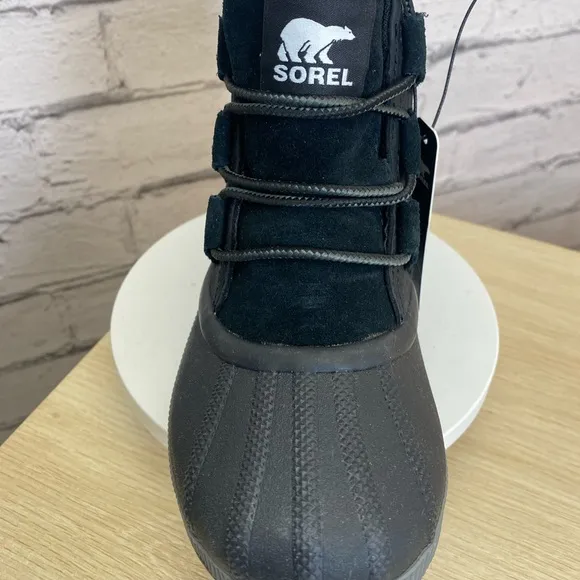 Sorel Out N About Classic Waterproof Black Ankle Boots size 6.5