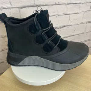 Sorel Out N About Classic Waterproof Black Ankle Boots size 6.5