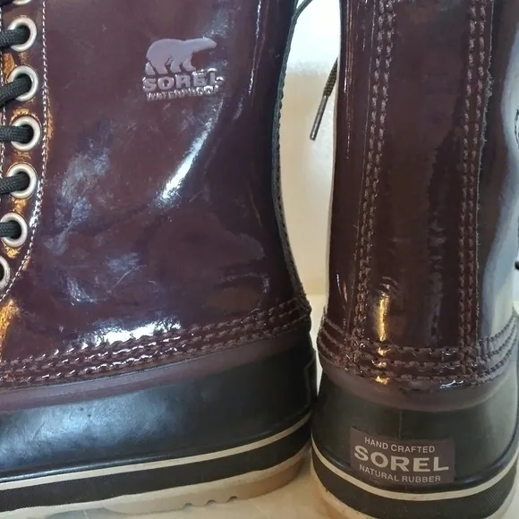 Sorel Purple Handcrafted Natural Rubber Round Toe Lace Up Mid Calf Duck Boot