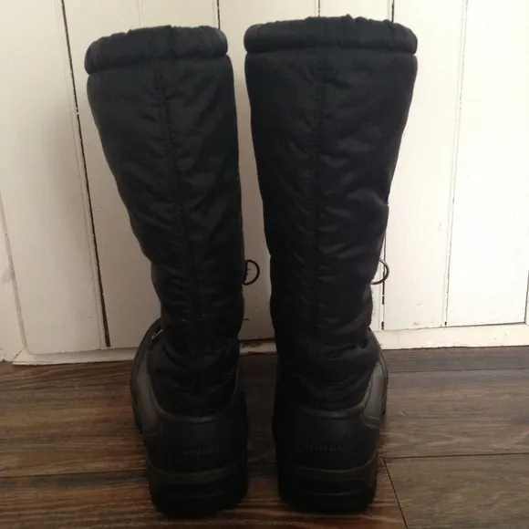 Sorel snowlion boots size 7 women's