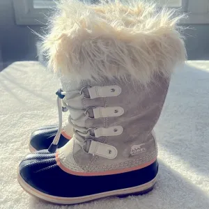 SOREL Sz 3 Joan of Arctic Faux Fur Waterproof Snow Boot in Fawn/Omega Taupe
