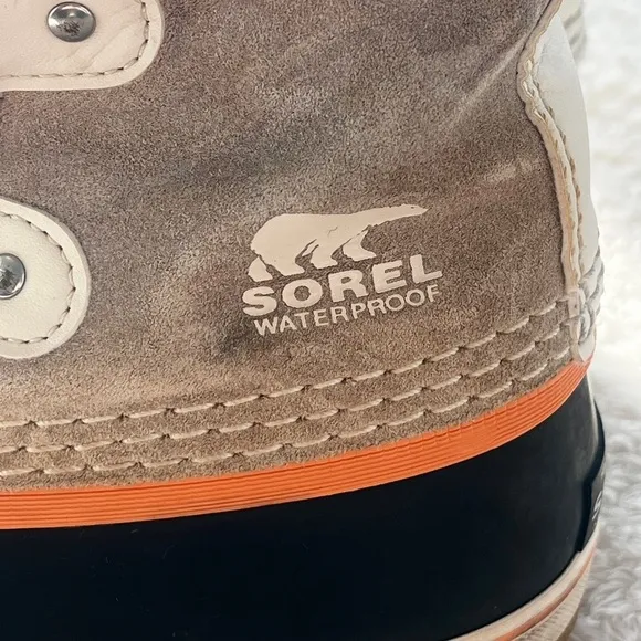 SOREL Sz 3 Joan of Arctic Faux Fur Waterproof Snow Boot in Fawn/Omega Taupe