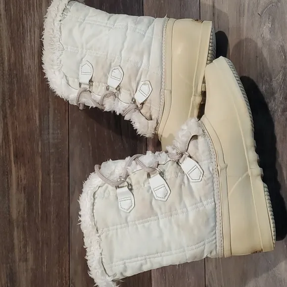 Sorel Women Saltwater Duck Ankle Insulated lined boots  shoes