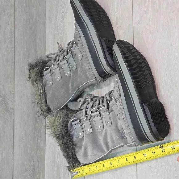 Sorel Women Tall Leather Insulated Fur Duck Boots shoes sz 7