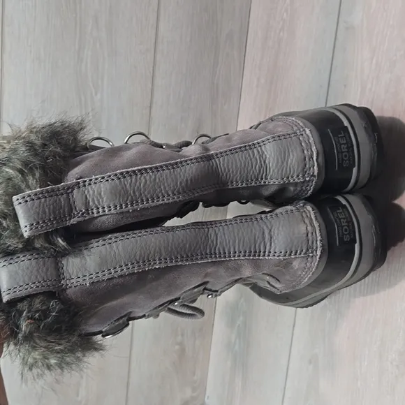 Sorel Women Tall Leather Insulated Fur Duck Boots shoes sz 7
