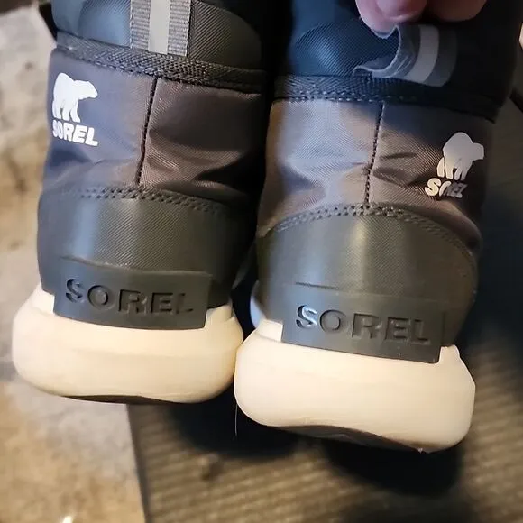 SorelExplorer ll Carvival waterproof Gray High-Top boots size 7
