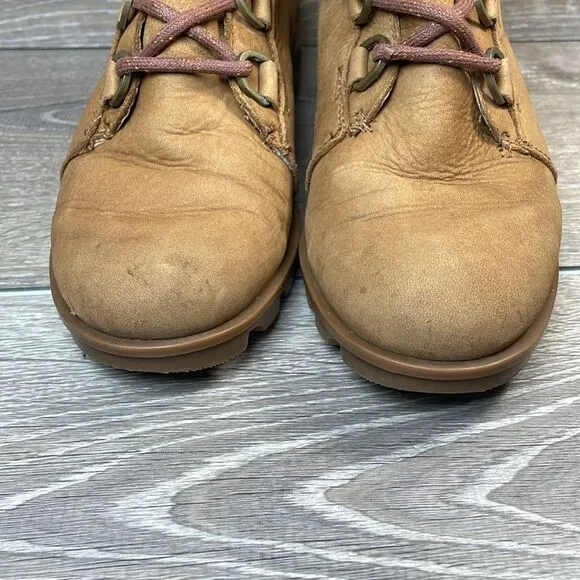 Sorel Phoenix Short Lace Waterproof Camel Leather Women's Sz 8 Lace-Up Boots