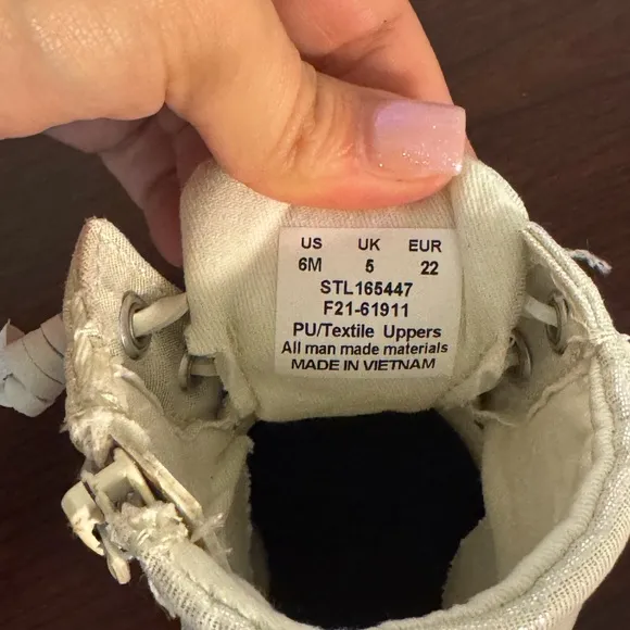 SPERRY SALTWATER BOOT IVORY