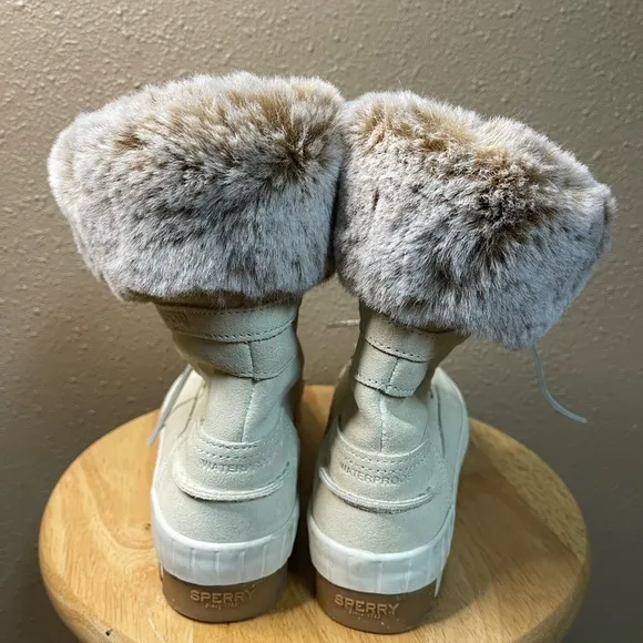 Sperry Torrent Faux Fur Memory Foam Ivory Snow Waterproof Boots Women’s 8