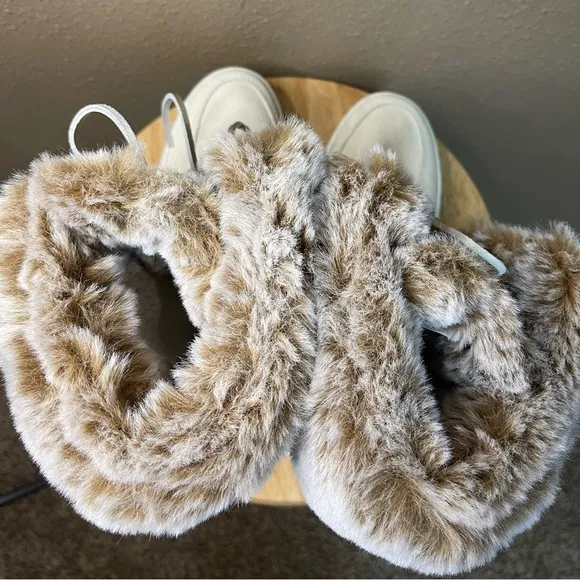 Sperry Torrent Faux Fur Memory Foam Ivory Snow Waterproof Boots Women’s 8