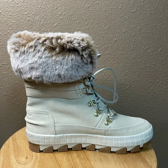 Sperry Torrent Faux Fur Memory Foam Ivory Snow Waterproof Boots Women’s 8