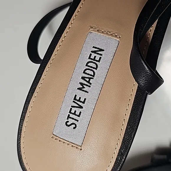 Steve Madden Mylah Sandals Block Heels Ankle Strap Slingback Leather Black 9.5