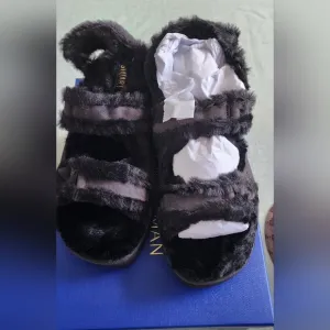 Stuart WEITZMAN Furry Black Sandals Eu Sz E7 / US 7