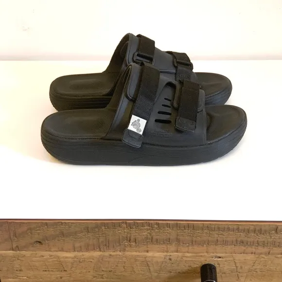 SUICOKE Women's Black Urich Sandals